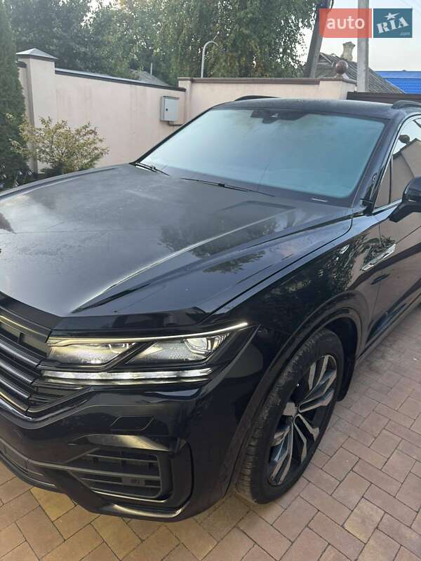 Внедорожник / Кроссовер Volkswagen Touareg 2021 в Кропивницком