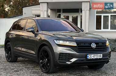 Позашляховик / Кросовер Volkswagen Touareg 2019 в  фото 17 Позашляховик / Кросовер Volkswagen Touareg 2019 в
