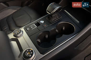 Позашляховик / Кросовер Volkswagen Touareg 2019 в  фото 61 Позашляховик / Кросовер Volkswagen Touareg 2019 в