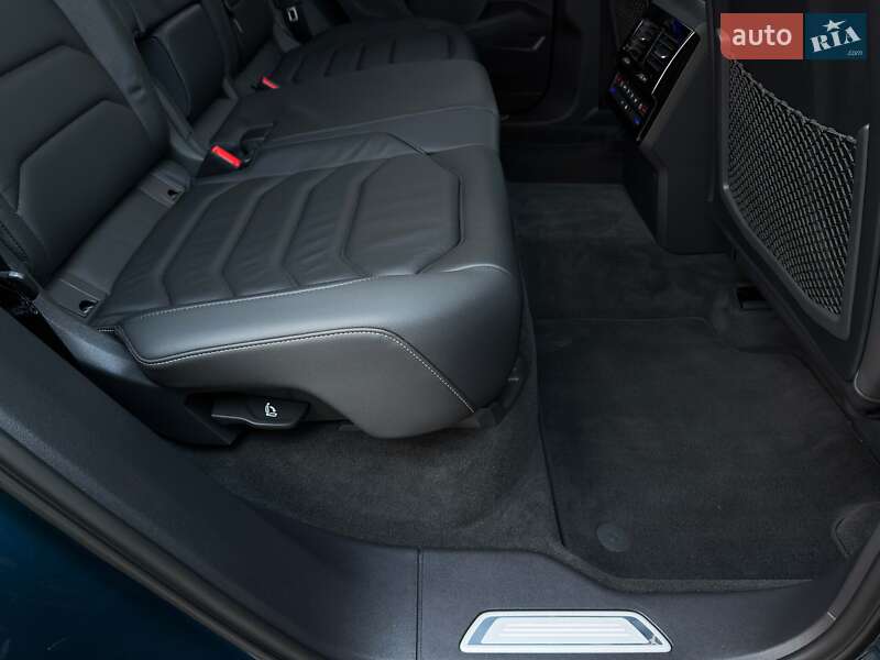 Внедорожник / Кроссовер Volkswagen Touareg 2021 в Луцке