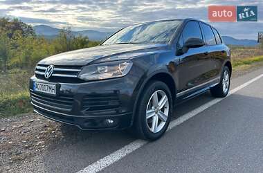 Позашляховик / Кросовер Volkswagen Touareg 2014 в  фото 3 Позашляховик / Кросовер Volkswagen Touareg 2014 в