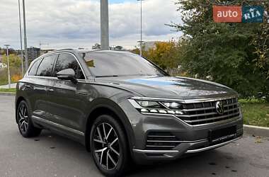 Внедорожник / Кроссовер Volkswagen Touareg 2020 в Виннице