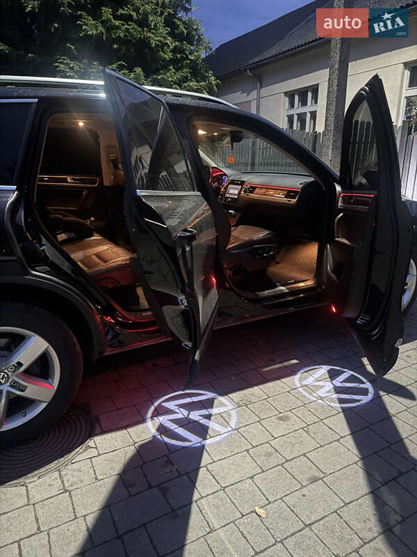 Внедорожник / Кроссовер Volkswagen Touareg 2011 в Ужгороде фото 6 Внедорожник / Кроссовер Volkswagen Touareg 2011 в Ужгороде