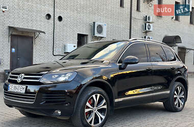 Внедорожник / Кроссовер Volkswagen Touareg 2011 в 