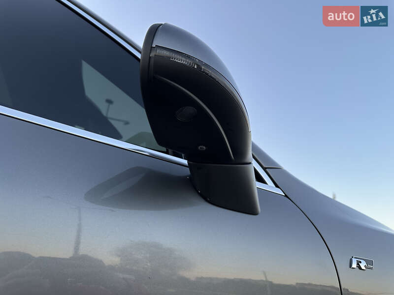 Внедорожник / Кроссовер Volkswagen Touareg 2014 в Черновцах фото 9 Внедорожник / Кроссовер Volkswagen Touareg 2014 в Черновцах