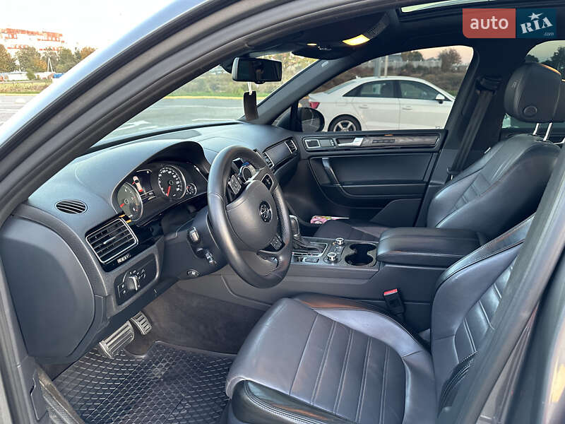 Внедорожник / Кроссовер Volkswagen Touareg 2014 в Черновцах фото 17 Внедорожник / Кроссовер Volkswagen Touareg 2014 в Черновцах