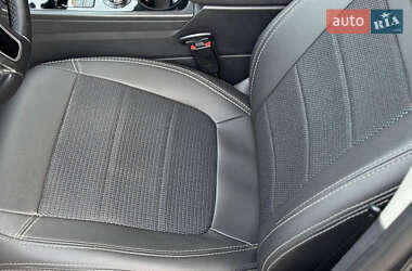 Внедорожник / Кроссовер Volkswagen Touareg 2013 в 