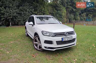 Позашляховик / Кросовер Volkswagen Touareg 2013 в Чернівцях