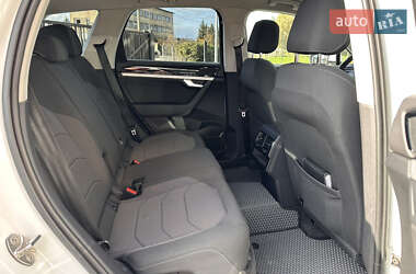 Внедорожник / Кроссовер Volkswagen Touareg 2020 в 