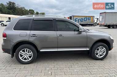 Внедорожник / Кроссовер Volkswagen Touareg 2008 в Хотине