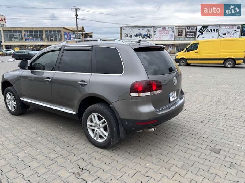 Внедорожник / Кроссовер Volkswagen Touareg 2008 в Хотине фото 4 Внедорожник / Кроссовер Volkswagen Touareg 2008 в Хотине