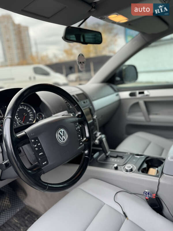 Внедорожник / Кроссовер Volkswagen Touareg 2007 в Киеве фото 3 Внедорожник / Кроссовер Volkswagen Touareg 2007 в Киеве