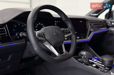 Внедорожник / Кроссовер Volkswagen Touareg 2025 в 