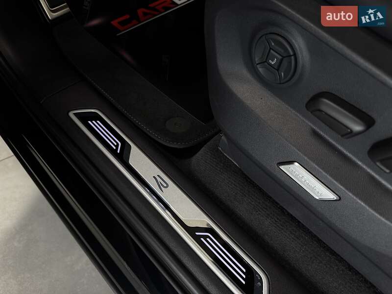 Позашляховик / Кросовер Volkswagen Touareg 2025 в Тернополі