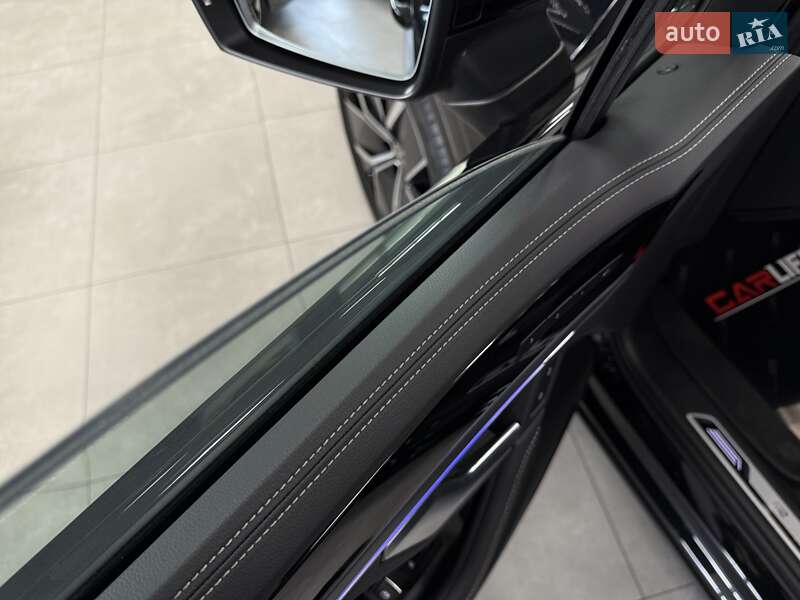 Позашляховик / Кросовер Volkswagen Touareg 2025 в Тернополі