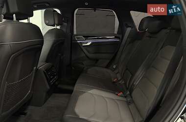 Внедорожник / Кроссовер Volkswagen Touareg 2025 в 
