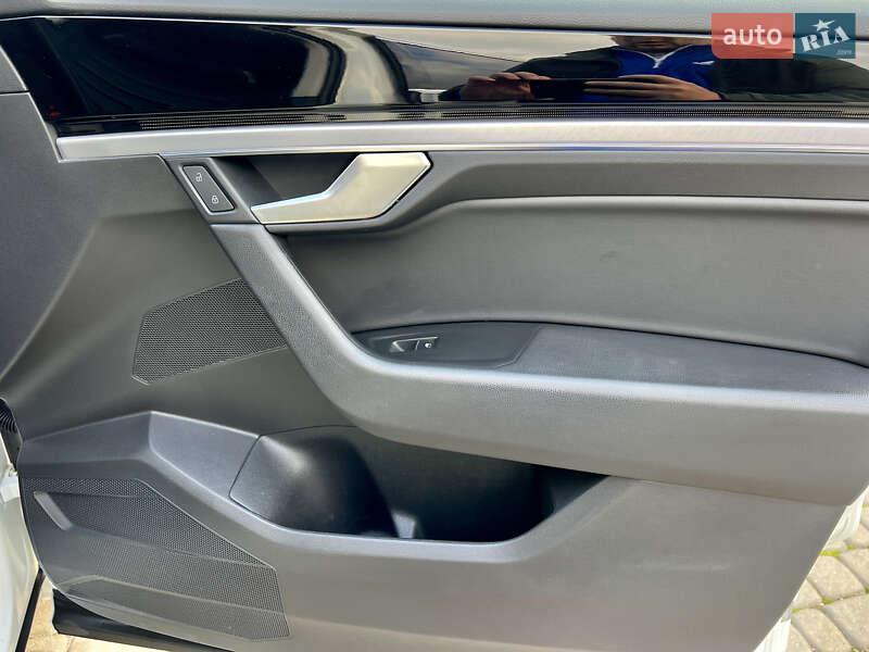 Внедорожник / Кроссовер Volkswagen Touareg 2019 в Дунаевцах фото 43 Внедорожник / Кроссовер Volkswagen Touareg 2019 в Дунаевцах