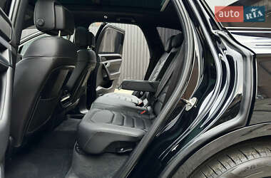 Внедорожник / Кроссовер Volkswagen Touareg 2022 в 