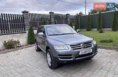 Внедорожник / Кроссовер Volkswagen Touareg 2004 в 