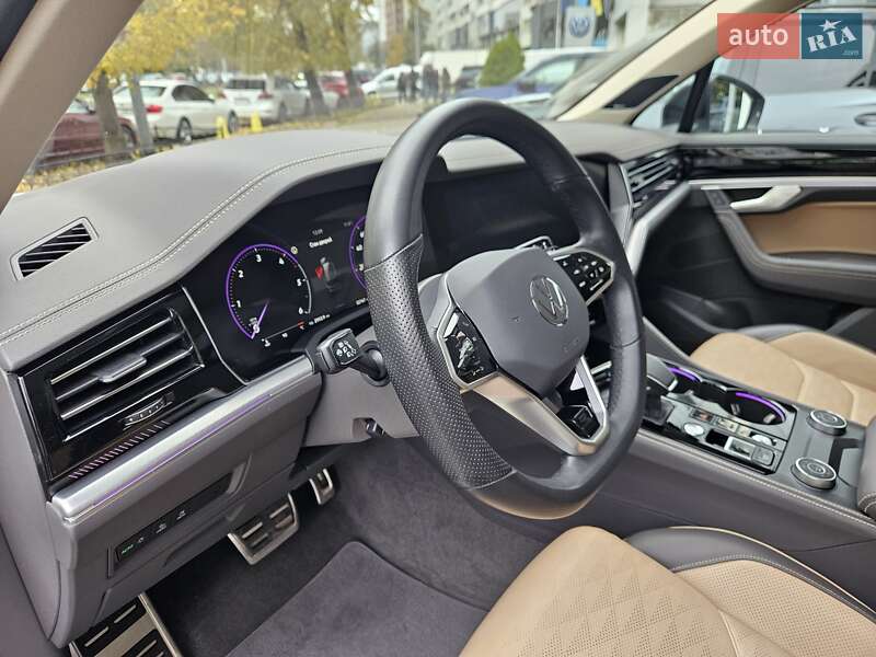 Позашляховик / Кросовер Volkswagen Touareg 2024 в Києві фото 20 Позашляховик / Кросовер Volkswagen Touareg 2024 в Києві