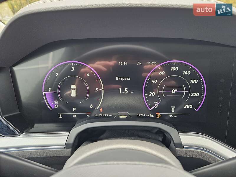 Позашляховик / Кросовер Volkswagen Touareg 2024 в Києві фото 48 Позашляховик / Кросовер Volkswagen Touareg 2024 в Києві