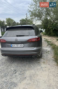 Внедорожник / Кроссовер Volkswagen Touareg 2020 в 
