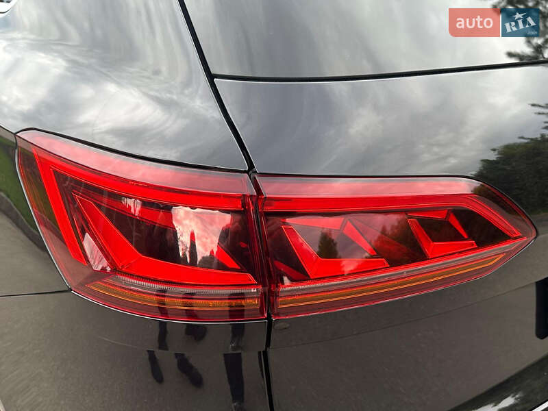 Позашляховик / Кросовер Volkswagen Touareg 2018 в Сарнах фото 28 Позашляховик / Кросовер Volkswagen Touareg 2018 в Сарнах