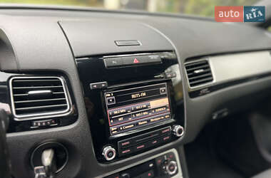 Внедорожник / Кроссовер Volkswagen Touareg 2013 в 