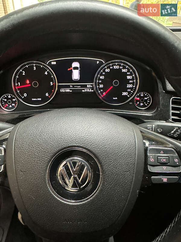 Позашляховик / Кросовер Volkswagen Touareg 2013 в Житомирі фото 4 Позашляховик / Кросовер Volkswagen Touareg 2013 в Житомирі