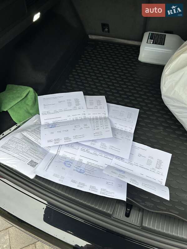 Позашляховик / Кросовер Volkswagen Touareg 2019 в Києві фото 18 Позашляховик / Кросовер Volkswagen Touareg 2019 в Києві