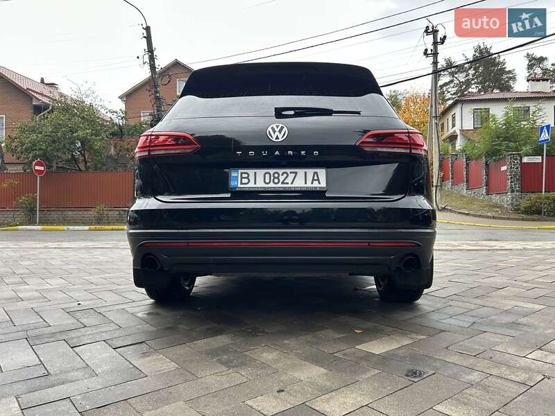 Позашляховик / Кросовер Volkswagen Touareg 2019 в Києві фото 10 Позашляховик / Кросовер Volkswagen Touareg 2019 в Києві