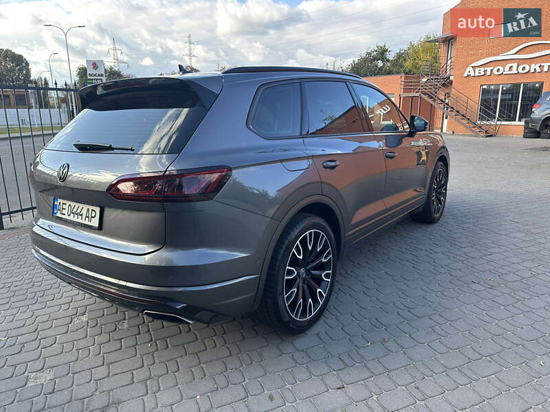 Внедорожник / Кроссовер Volkswagen Touareg 2019 в Днепре фото 7 Внедорожник / Кроссовер Volkswagen Touareg 2019 в Днепре