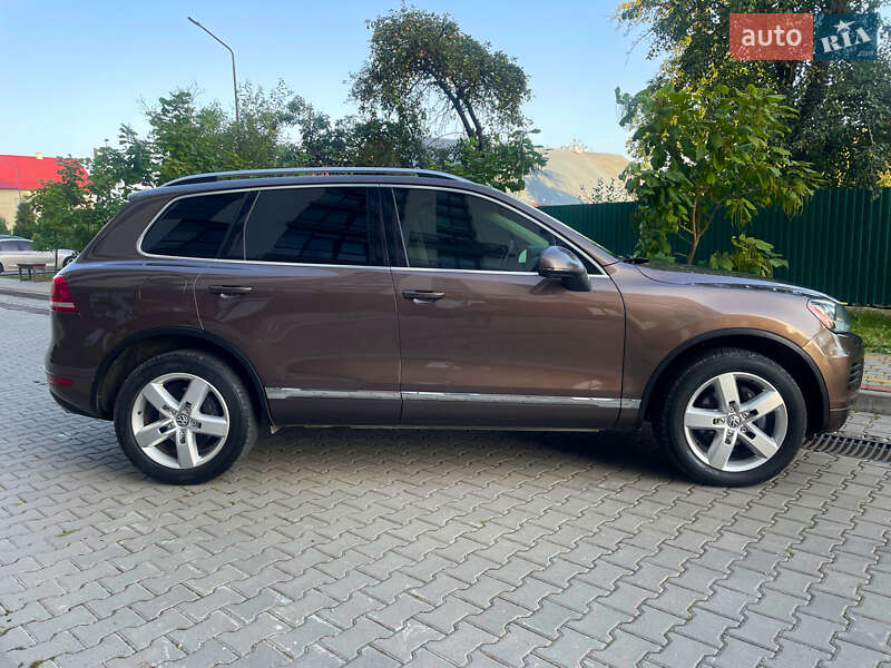 Внедорожник / Кроссовер Volkswagen Touareg 2013 в Надворной фото 14 Внедорожник / Кроссовер Volkswagen Touareg 2013 в Надворной