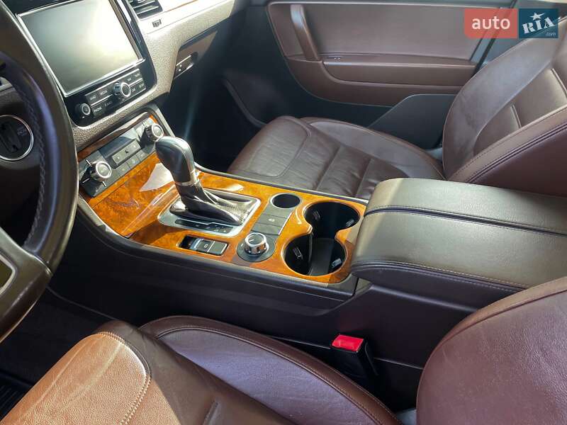 Внедорожник / Кроссовер Volkswagen Touareg 2013 в Надворной фото 21 Внедорожник / Кроссовер Volkswagen Touareg 2013 в Надворной