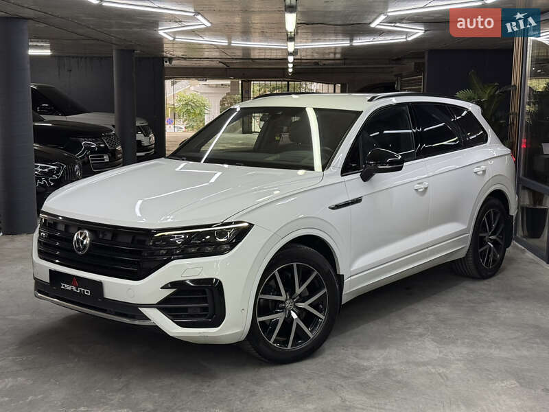 Позашляховик / Кросовер Volkswagen Touareg 2019 в Одесі