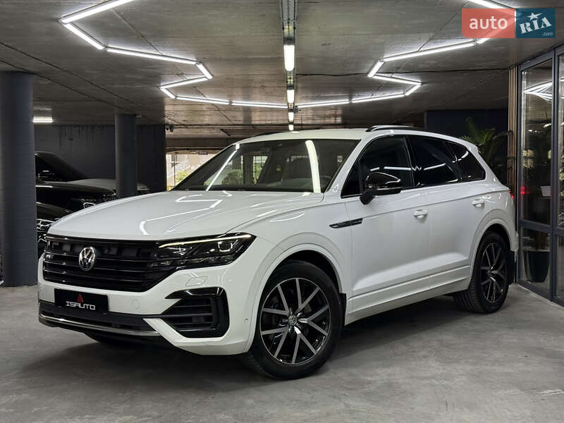Позашляховик / Кросовер Volkswagen Touareg 2019 в Одесі