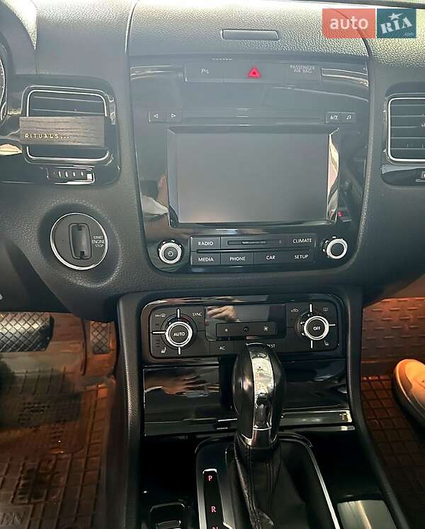 Внедорожник / Кроссовер Volkswagen Touareg 2012 в Днепре фото 8 Внедорожник / Кроссовер Volkswagen Touareg 2012 в Днепре