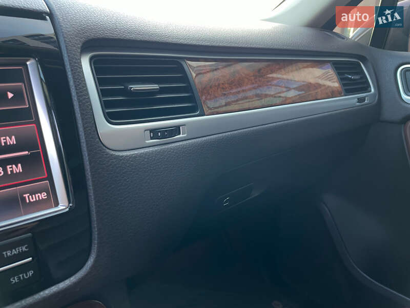 Внедорожник / Кроссовер Volkswagen Touareg 2013 в Надворной фото 96 Внедорожник / Кроссовер Volkswagen Touareg 2013 в Надворной