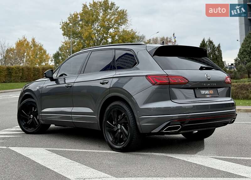 Внедорожник / Кроссовер Volkswagen Touareg 2023 в Киеве