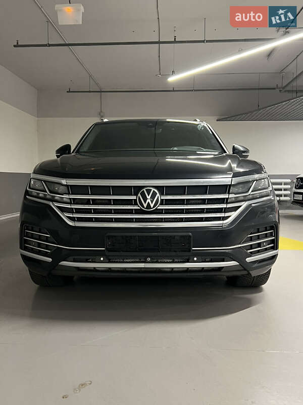 Внедорожник / Кроссовер Volkswagen Touareg 2022 в Киеве фото 2 Внедорожник / Кроссовер Volkswagen Touareg 2022 в Киеве