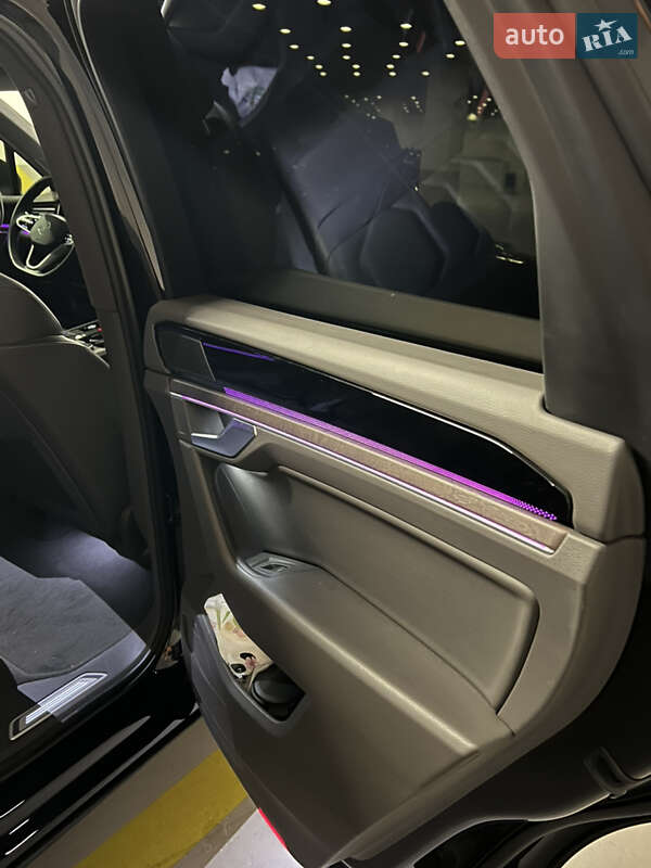 Внедорожник / Кроссовер Volkswagen Touareg 2022 в Киеве фото 12 Внедорожник / Кроссовер Volkswagen Touareg 2022 в Киеве