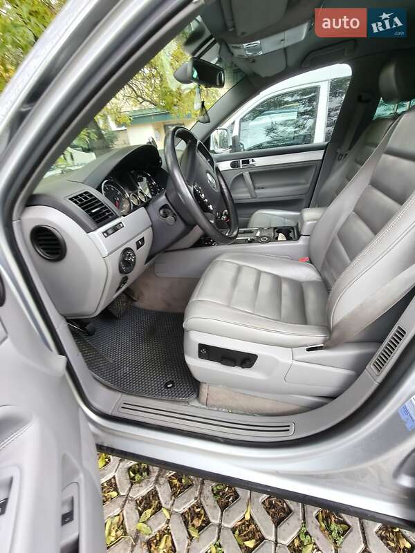Внедорожник / Кроссовер Volkswagen Touareg 2004 в Ивано-Франковске фото 4 Внедорожник / Кроссовер Volkswagen Touareg 2004 в Ивано-Франковске