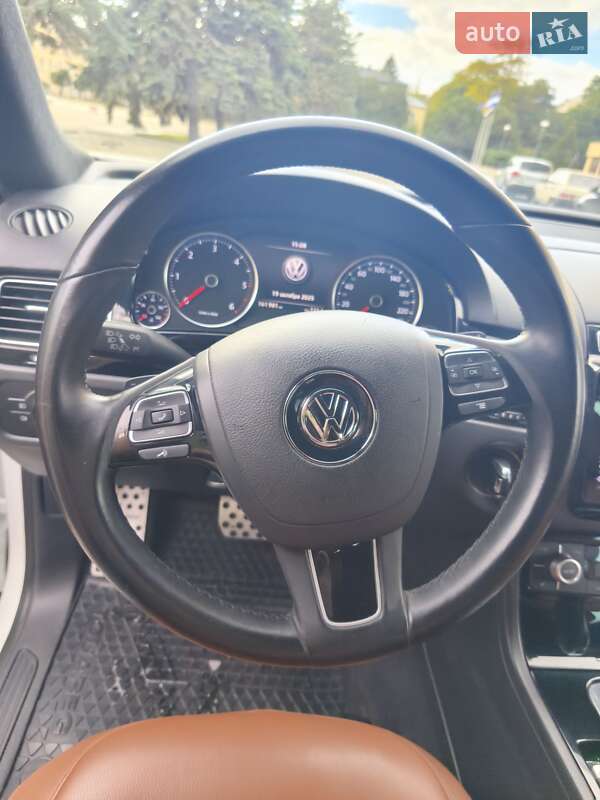 Внедорожник / Кроссовер Volkswagen Touareg 2014 в Черноморске фото 21 Внедорожник / Кроссовер Volkswagen Touareg 2014 в Черноморске