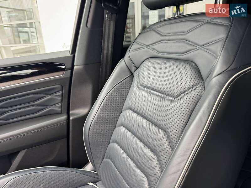 Внедорожник / Кроссовер Volkswagen Touareg 2021 в Полтаве фото 24 Внедорожник / Кроссовер Volkswagen Touareg 2021 в Полтаве