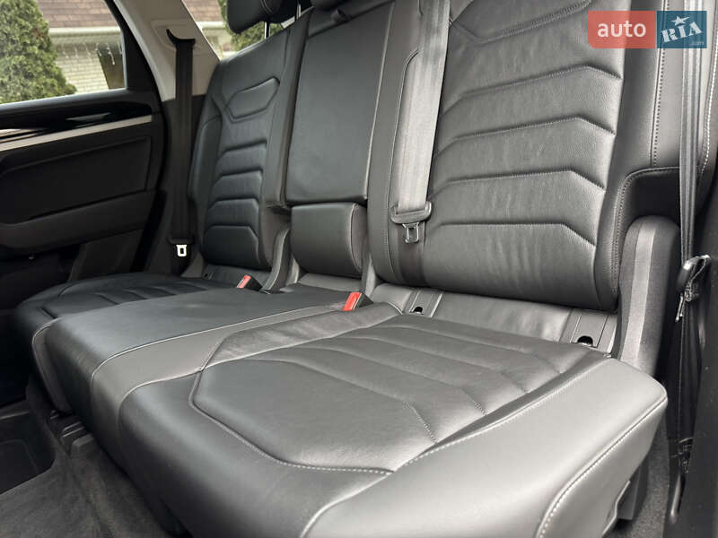 Внедорожник / Кроссовер Volkswagen Touareg 2020 в Харькове фото 20 Внедорожник / Кроссовер Volkswagen Touareg 2020 в Харькове