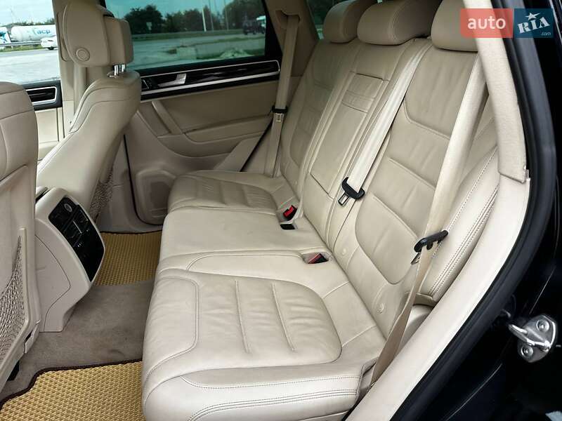 Позашляховик / Кросовер Volkswagen Touareg 2012 в Львові фото 30 Позашляховик / Кросовер Volkswagen Touareg 2012 в Львові