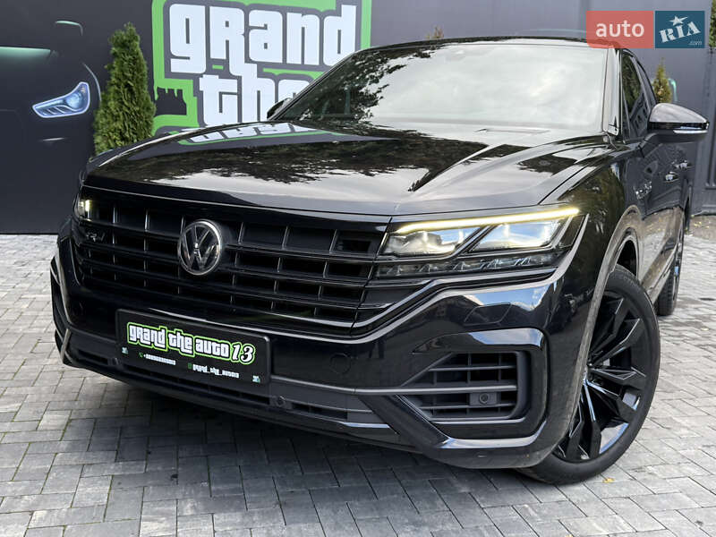 Внедорожник / Кроссовер Volkswagen Touareg 2020 в Киеве