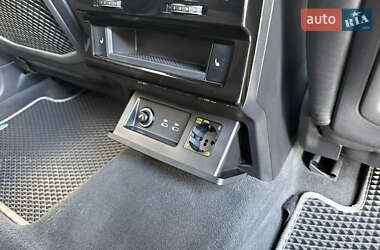 Позашляховик / Кросовер Volkswagen Touareg 2022 в 