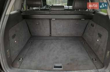 Внедорожник / Кроссовер Volkswagen Touareg 2004 в  фото 12 Внедорожник / Кроссовер Volkswagen Touareg 2004 в