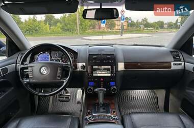 Внедорожник / Кроссовер Volkswagen Touareg 2008 в 